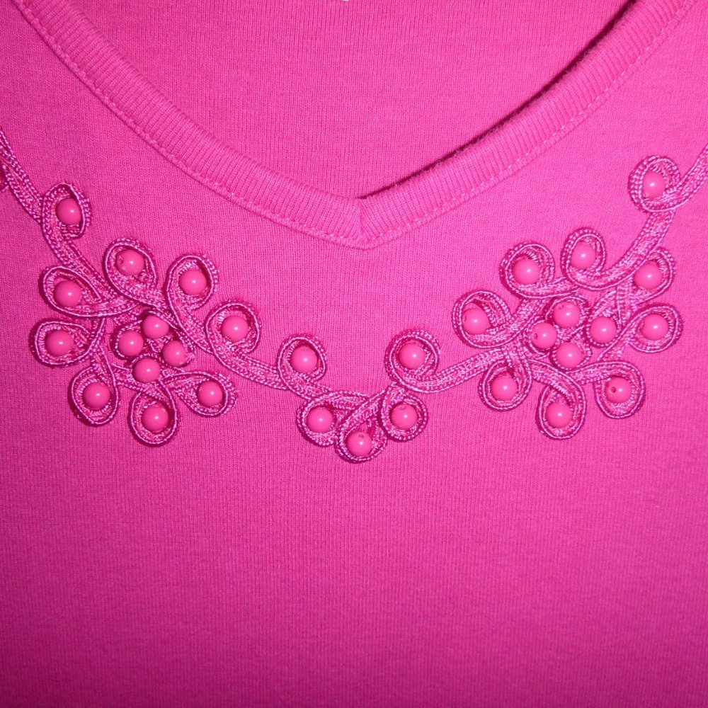 2 Solid Tanks hot pink & lavender size PL - Picture 4 of 8